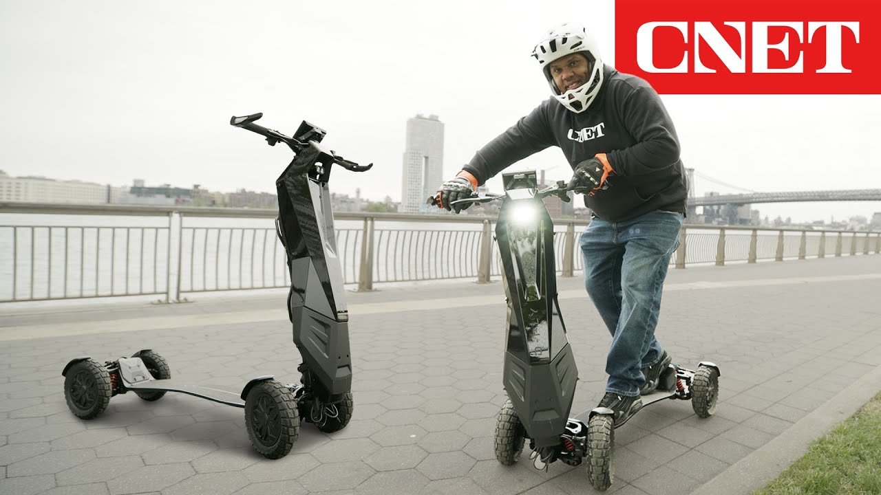 The Dragonfly DFX Hands On: 4-Wheels Electric Sport Scooter